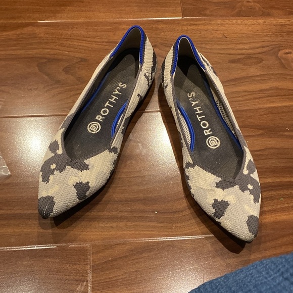 ROTHY'S / The Point Flat in Ash Grey Camo Camouflage retired color 7 - Picture 4 of 7